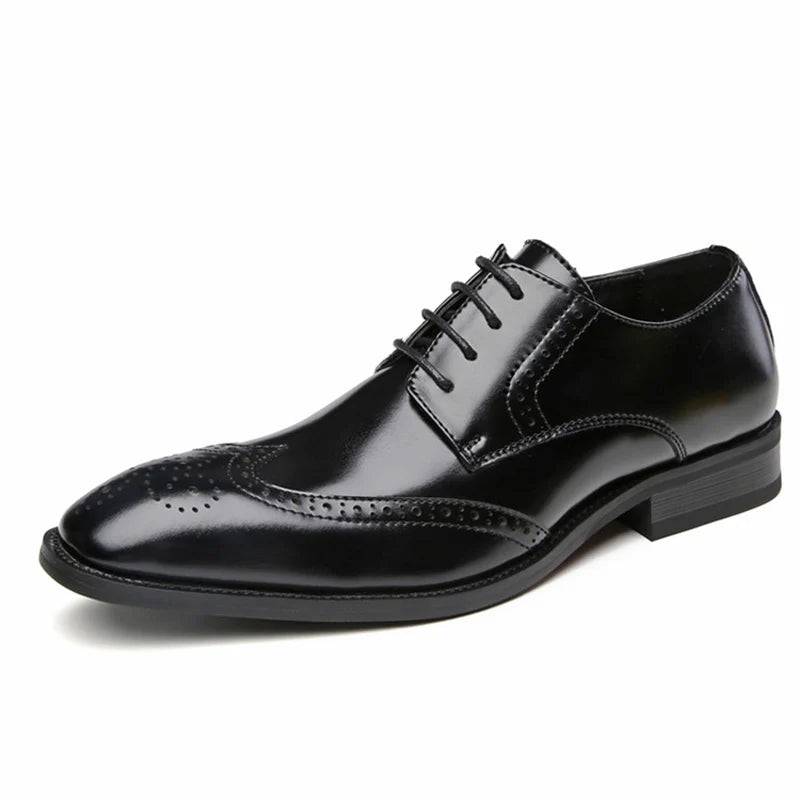 Men's Leather Shoes Carved Business Dress Shoes Shoes For Men Pointed British Brock Shoe EU Large Size 39-47 New