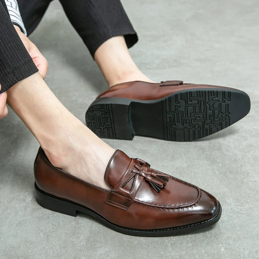 Mens Luxury Tassel Flats Leather Casual Office Designer Brogue Loafers Moccasin Wedding Oxford Footwear Dress Shoes for Men 2022
