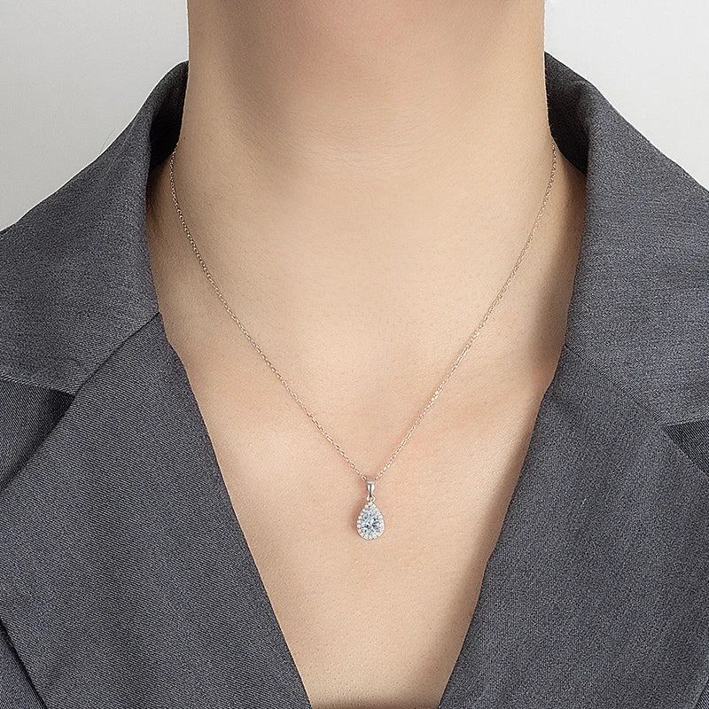 1CT Pear Cut Moissanite Necklace for Women S925 Pure Silver Sparkling Diamond Pendant Luxury Jewelry Party Gift