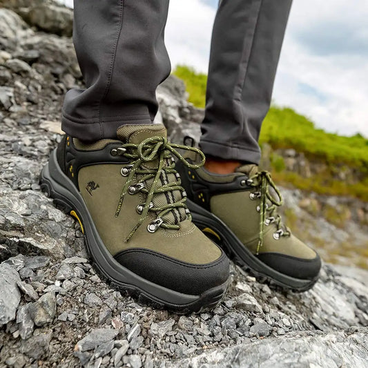 Hiking Shoes for Men Waterproof Outdoor Low-top Hiking Boots Leather Men's Trekking Shoes Walking Male Sneakers New