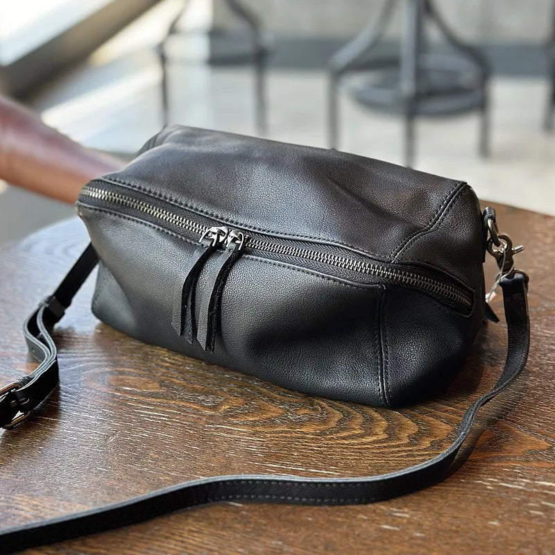 2026 New Leisure Genuine Leather Lightweight Women Shoulder Crossbody Bag Retro Soft Cowhide Versatile Bag