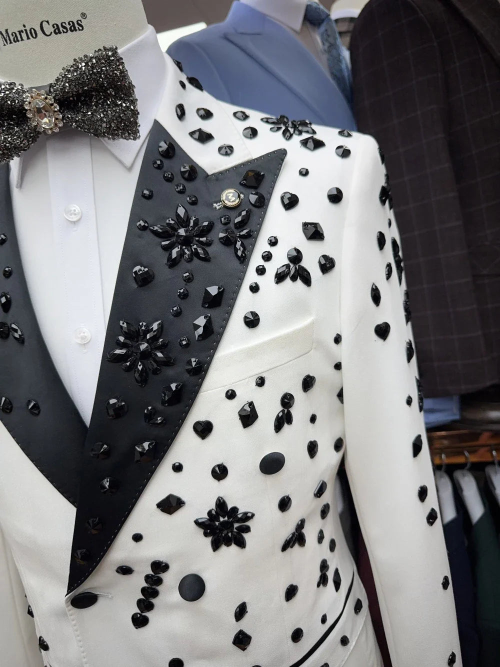 Textured Two Pieces Beaded Men's Suit Popular Party Date Tuxedo Crystals Celebrity Peak Lapel Delicate Groom Wear In Stock Set