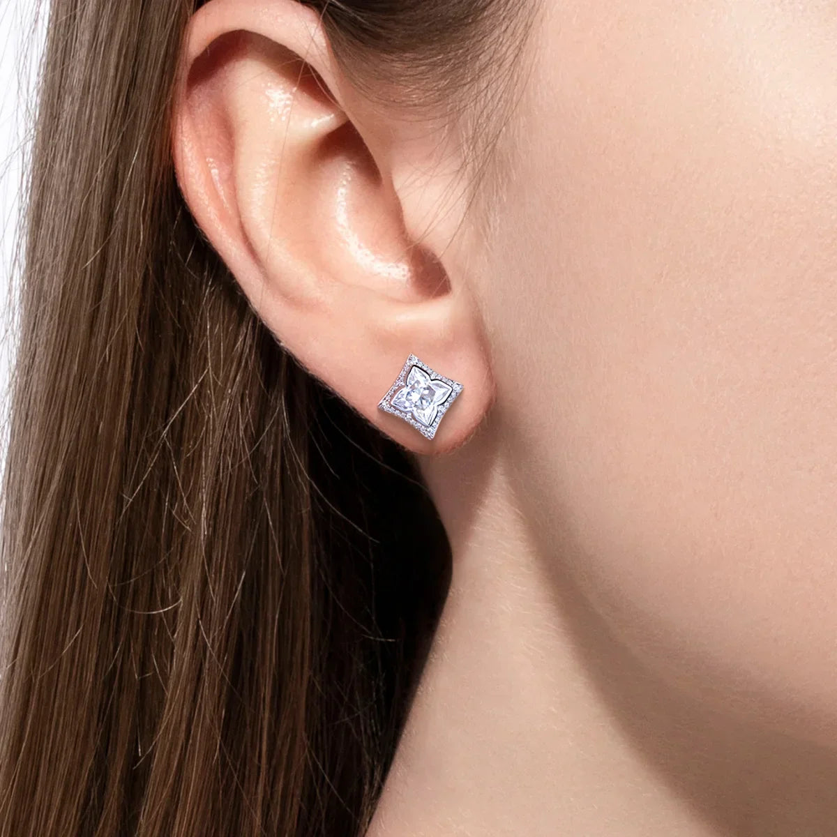 2.4cttw Four-Leaf Clover Cut Moissanite Earrings 925 Sterling Silver Princess Shape Stud Earring for Women Jewelry