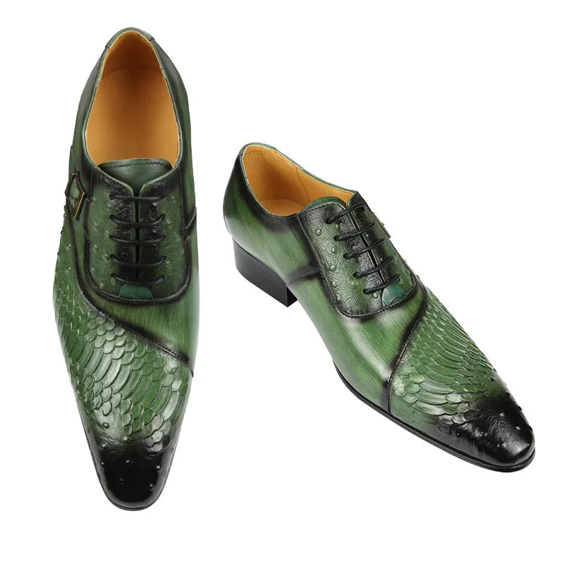 Luxury Men Oxford Shoes British Carved Fashion Dress Leather Shoes Pointed Shoes Trendy Lace-up Green Black Formal Shoes Men