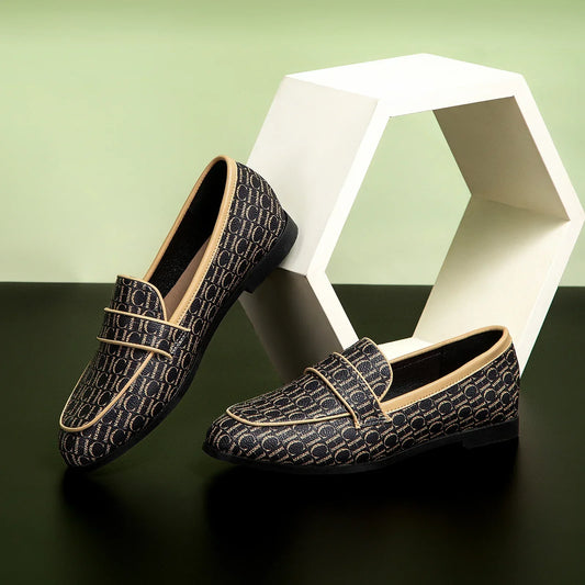 Classic Style Fashion Retro Women's New Flat Shoes Letters Printing Simple Hundred with Fine Workmanship Women's Casual Shoes