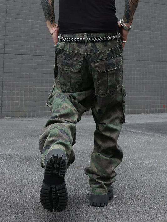 Men's Camouflage Utility Jeans. Multi-Pocket Design. Stylish and Trendy. Loose Fit.