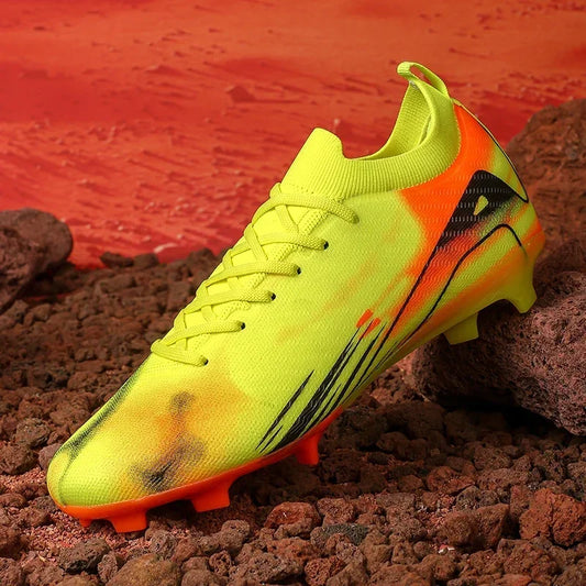 New Men Football Boots Match Soccer Shoes FG Ultralight Drop Shipping Training Shoes Cleats Outdoor Soccer Non-Slip Long Spikes