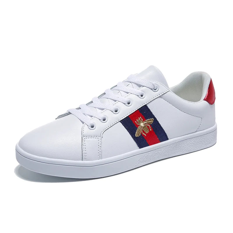 Original Brand Sneakers Men Bee Shoes High Quality Embroidery Men's Skateboard Shoes Comfortable Low Cut Women's Designer Shoes