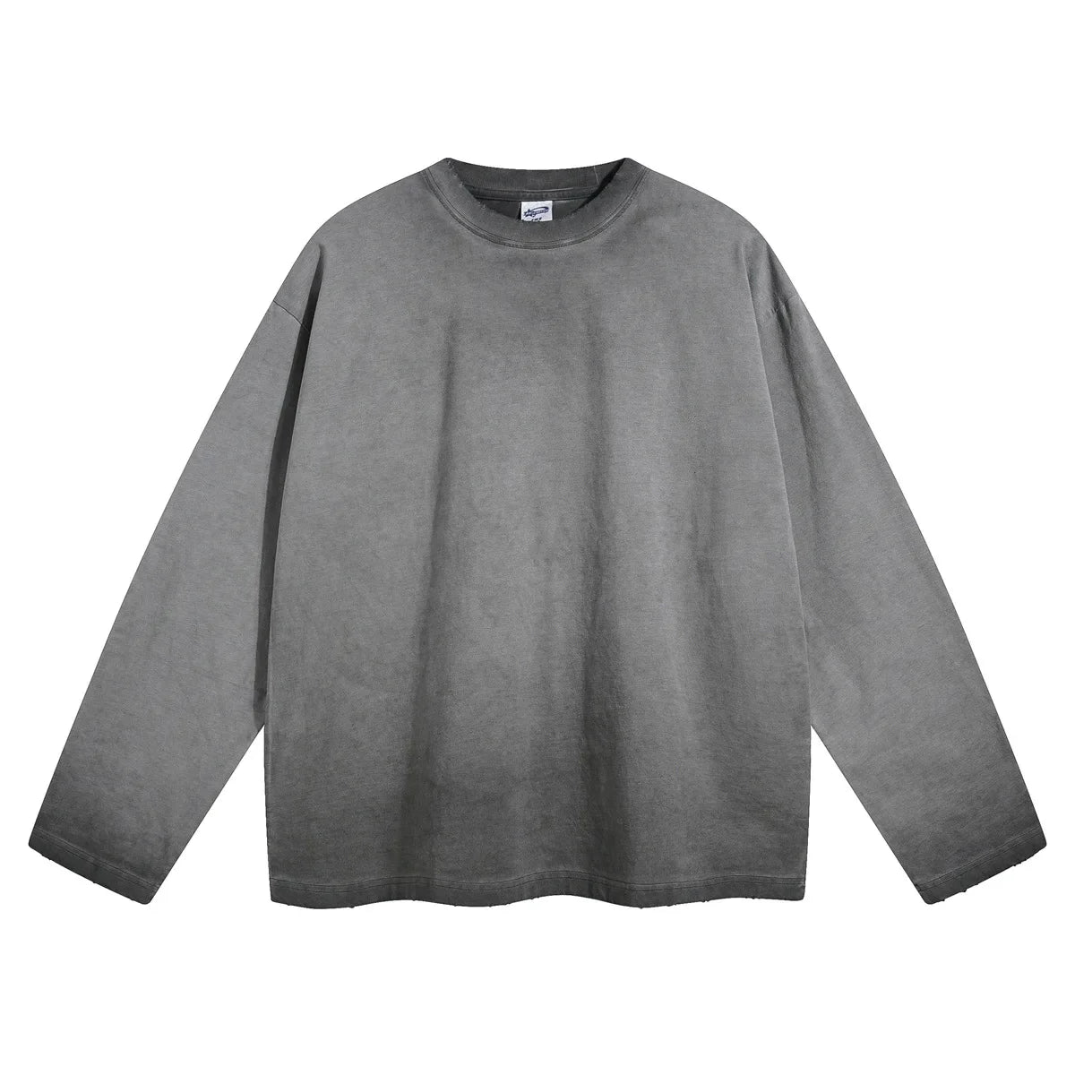 Long-sleeved t-shirt with bottom color