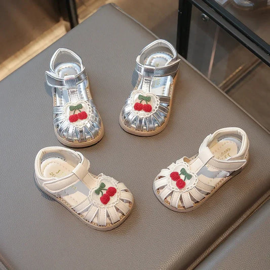 2025 New Summer Baby Girls Sandals Pu Leather Cartoon Strawberry Children's Beach Sandals Non-slip Sole Kids Shoes 21-30