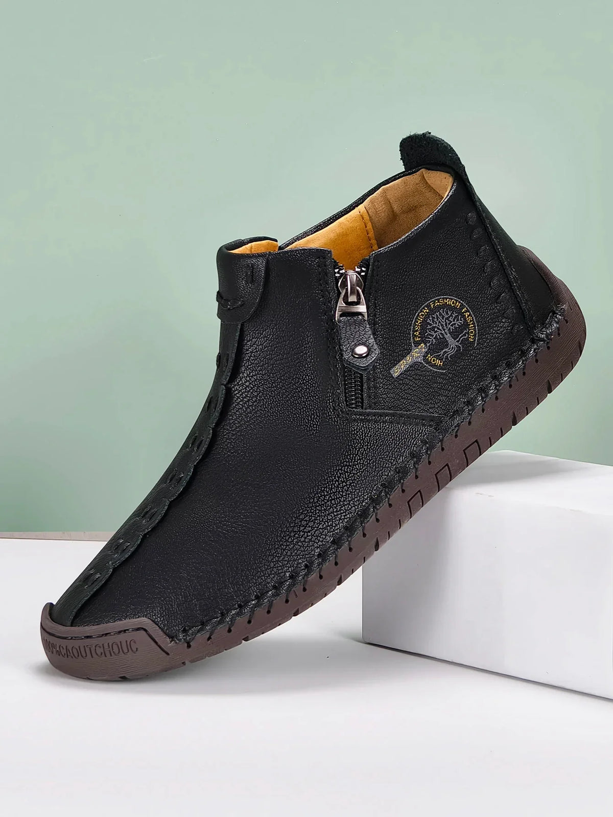 New Classic Handmade Leather Men Shoes Zipper Design Outdoor Sneakers Slip On Breathable Casual Shoes Leather Men Ankle Boots