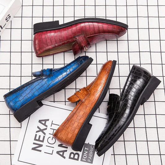 Spring Italian high-quality Blue Leather Shoes for Men men leather shoes Wedding Dress Shoes Patent mens loafers Big size:38-48