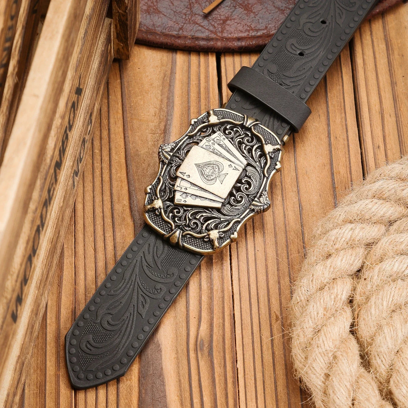 A Western-Buckle PU Belt Suitable for Both Men and Women, A Unique and Retro Brown Belt (With Perforated Nails Included)