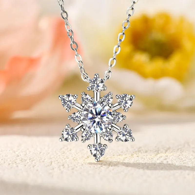 Round Cut Moissanite Snowflake Pendant Necklaces for Women Solid 925 Sterling Silver Chains Wedding Jewelry Gift Collar