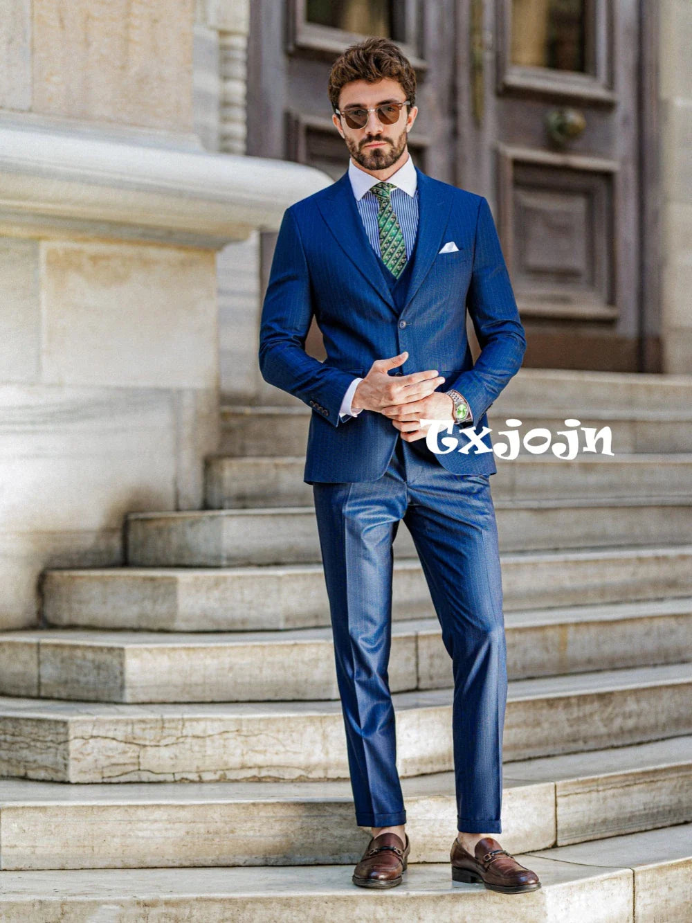 Blue Striped Tuxedo Blazer Vest Pants 3 Pieces For Formal Occasion Handsome Modern Peak Lapel Men's Business Suit Set Customized