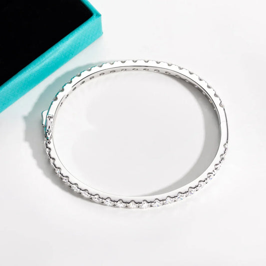 Bracelet éternité en moissanite de 4 mm (11,7 carats au total) en argent sterling 925 plaqué or blanc 18 carats, bracelet classique pour femme