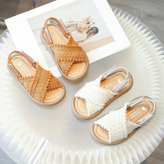 Girls Summer Beach Shoes Ethnic Style Kids Casual Sandals Soft Sole Fashion Children Retro Princess Shoes 2025 Summer New