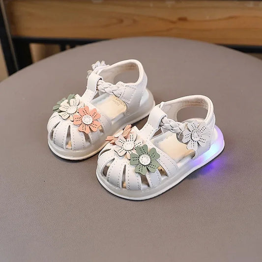 Girls Summer Fashion Light Hollow Breathable Sandals Toe Anti Kick Children Princess Shoes Toddler Toe Flower Toddler Shoes