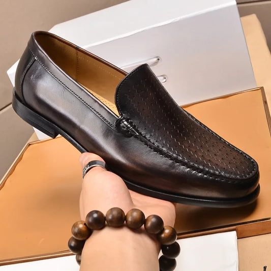Newest 2025 Genuine Leather Men Driving Shoes Slip On Super Quality Comfortable Men Casual Cowhide Leather Moccasins Loafers