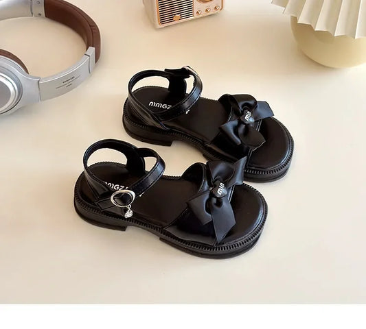 2025 New Children's Sandals Summer Bow Princess Casual Shoes Children's Soft Bottom Beach Flat Shoes Fashionable and Versatile