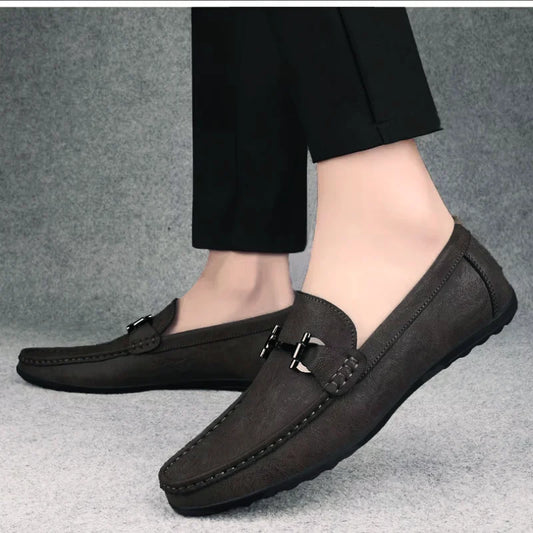Men's shoes large size simple men's lazy casual shoes for men's black light driving loafers men's shoes leather shoes