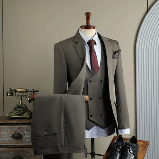 Notched Lapel Men's Tuxedo 3 Pieces Blazer Vest Pants,Two Button Formal Business Suit Set For Men,Classy Wedding Dresswear Suits