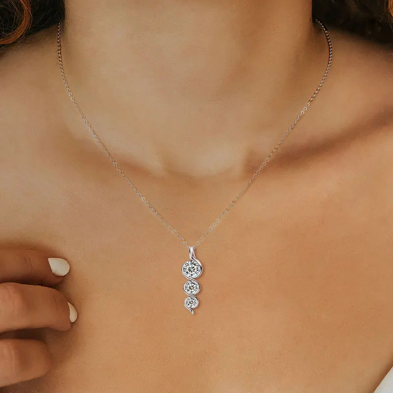 GRA Certified Moissanite Twisted Bowknot Pendant Necklaces for Women S925 Sterling Silver Jewelry Chains Wedding Gifs