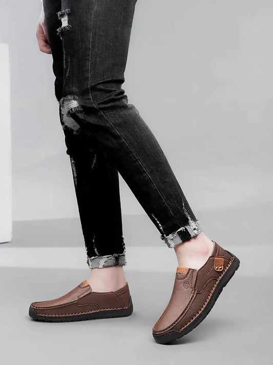 Men's Handmade Thick Rubber Bottom Breathable Casual Leather Shoes Classic Sewn Loafers Comfortable Leisure Footwear
