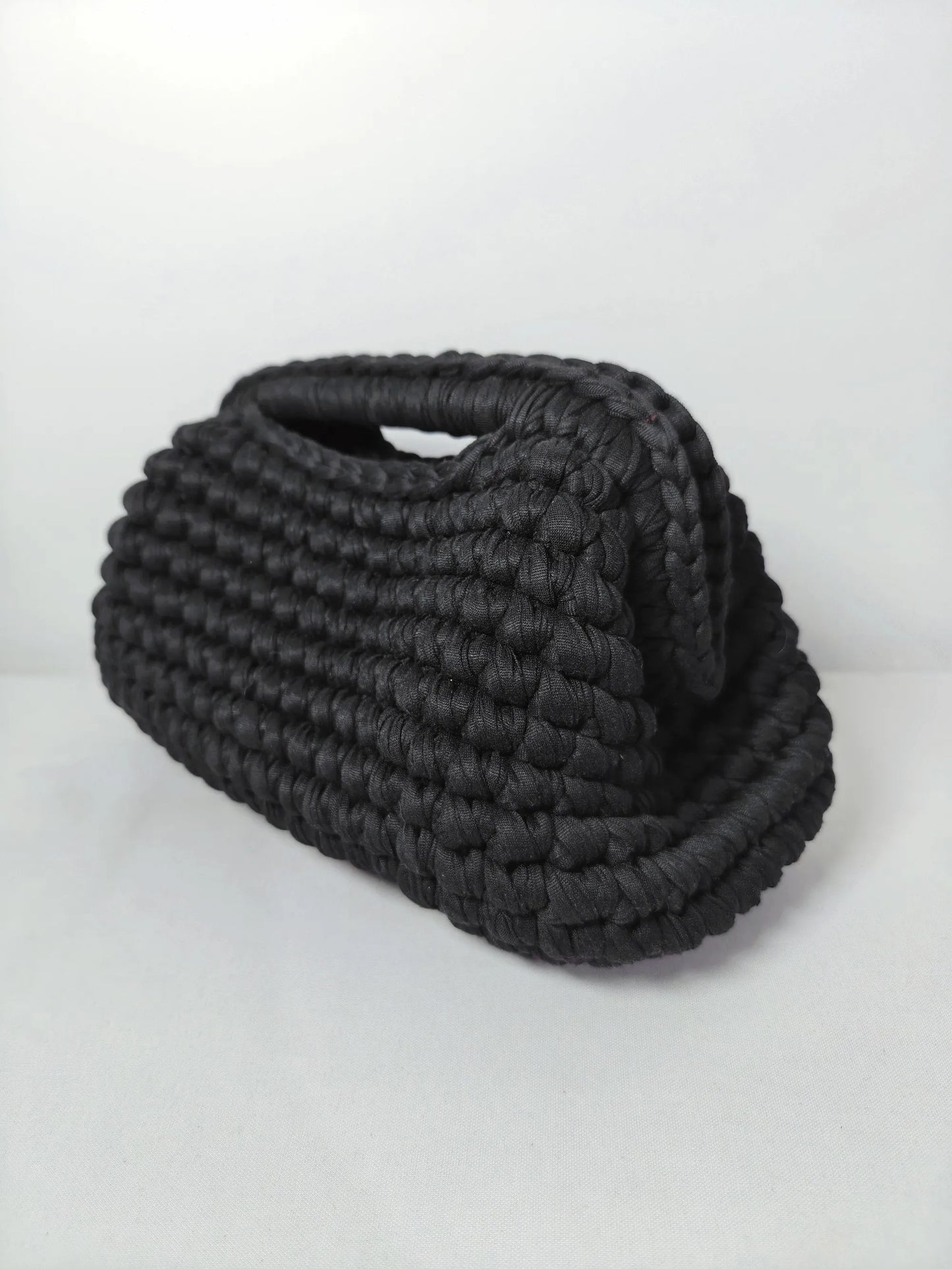 Yingzi Small Crochet Cluth Bag with Handle Handmade Evening Bag Makeup Bag