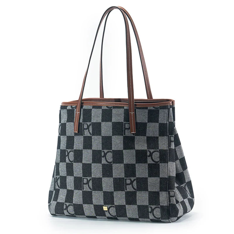 Women Shoulder Bag Retro Chessboard Design High End Versatile, Large Capacity Daily Travel Simple Practical Atmospheric Items