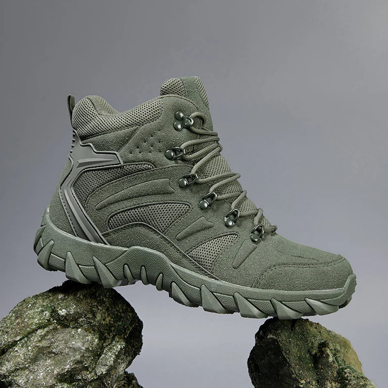 Men's Desert Combat Boots Men Ankle Boots Male Hiking Shoes Tactical Boots Big Size 39-46 Work Safety Shoes Motocycle Boots