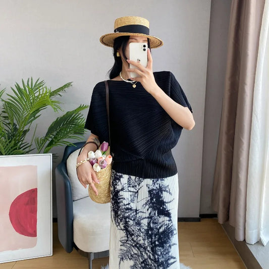 Miyake Pleated Top 2026 New Round Neck Short Sleeve Batwing T-Shirt Women Summer Lightweight Vacation Travel Women's Clothing