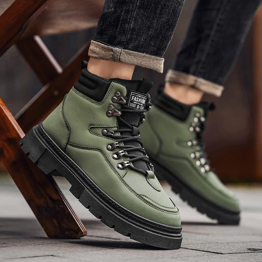 New Men's Leather Boots Brand Retro Comfortable Boots for Men 2026 Fashion High Top Non Slip Casual Shoes Business Work Shoes