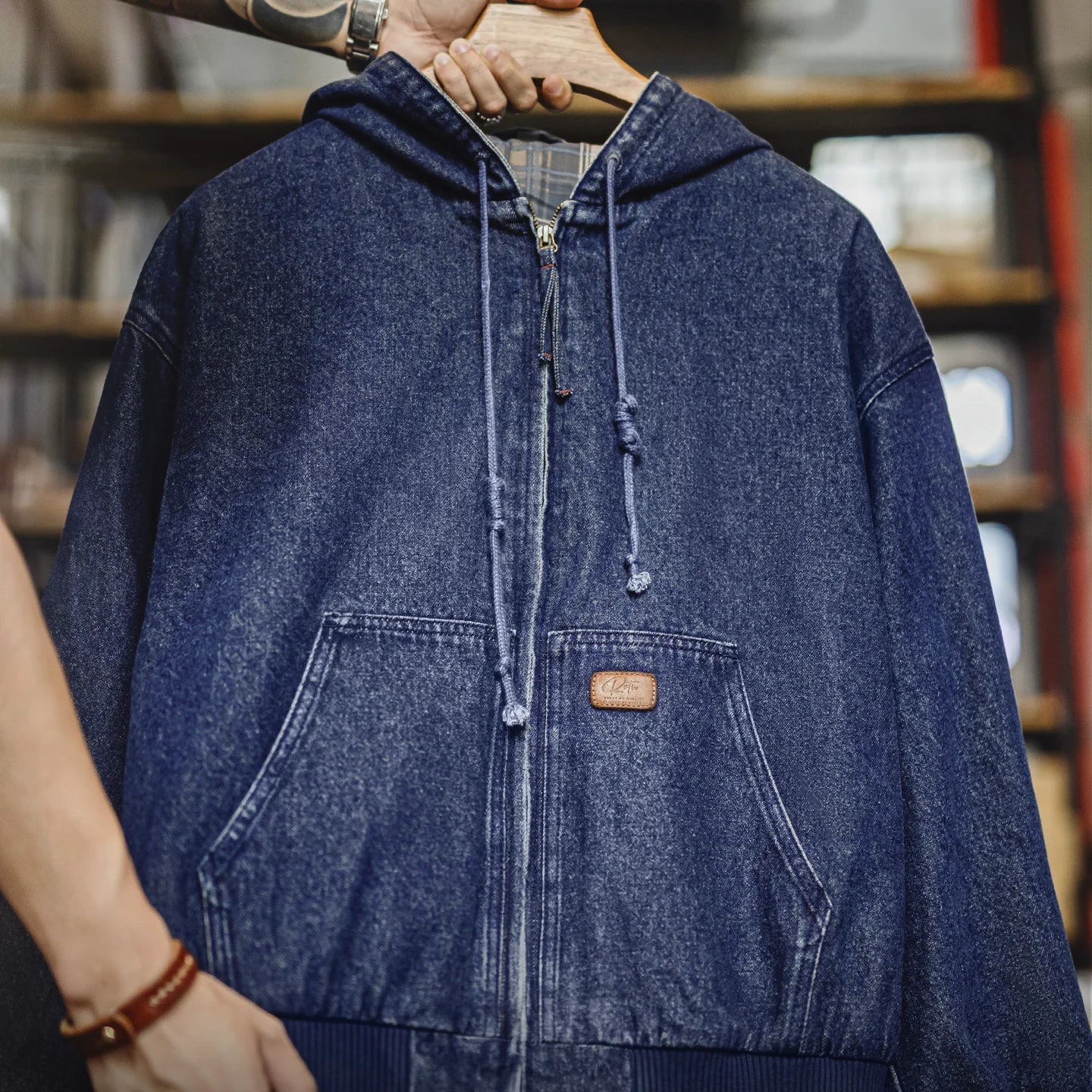 Retro Men's J130 10.5oz Denim Jacket Heavyweight Washed Aged Hooded Jacket Zipper Work Coat with Large Pockets for Fall