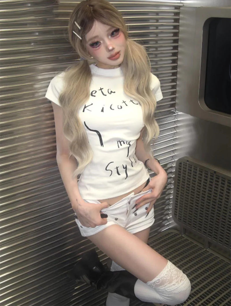 Sexy Low Waist Y2K Denim Shorts for Women Harajuku Design Gothic White Jean Shorts Popular Clubwear Hot Girl Ultrashort Jeans