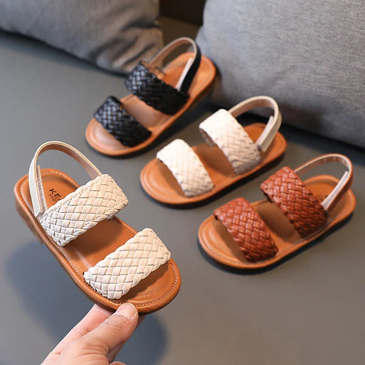 Kids Sandals for Girls 2026 Summer Girls Weave Design Sandals Children Beach Shoes Open Toes Flat Anti-skid Rubber Ankle Strap