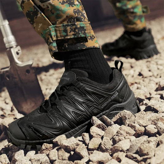 New Men Tactical Boot Combat Anti-Slip Brand Work Safety Shoes Breathable Special Force Army Boots Male Military Motorcycle Shoe