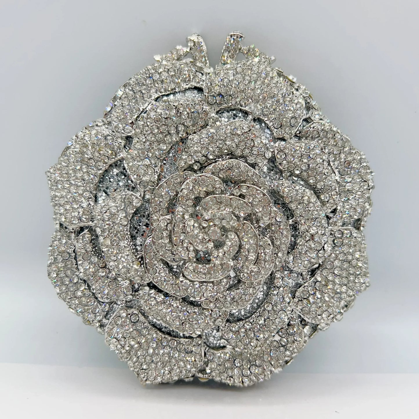 Luxury Rose Shape Diamond Rhinestone Clutch Bag Hollow Metal Banquet Wedding Handbag Women Evening Bag