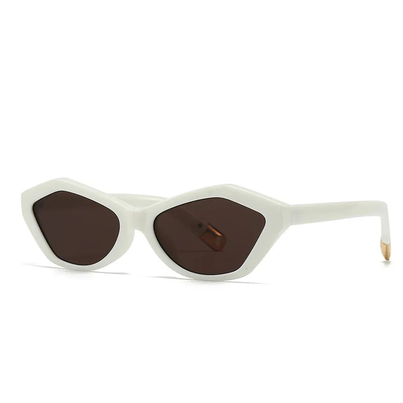 Fashion UV400 Cat Eye Sunglasses for Women Outdoor Stylish Retro Eyewear with Unique Temple Design Sun Glasses Gafas De Sol