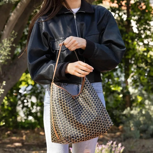 Designer Hobo Bags For Women Luxury Brand High Quality Monogram Canvas Smooth Leather Handle Large Capacity Elegant Shoulder Bag