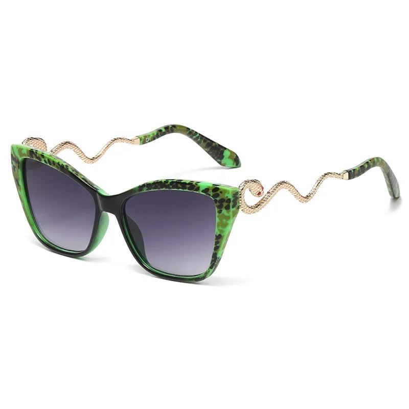 Fashion Large Frame Cat Eye Sunglasses Women Gradient Glasses Punk Color Block Design Sexy Ladies Metal Snake Eyeglasses