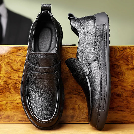 Men's Solid-Color Breathable Leather Casual Shoes Fashionable And Lightweight Business Walking Shoes Outdoor Anti-Slip Loafers