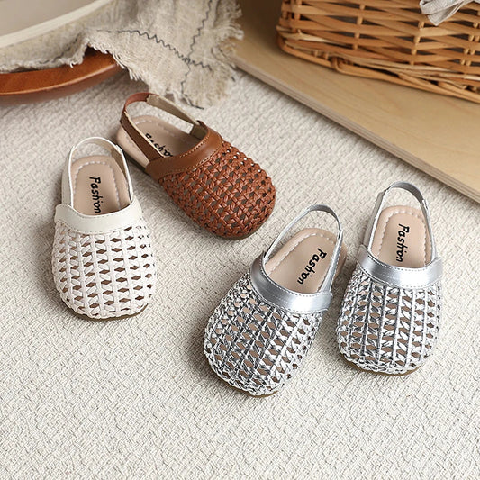 Baby Girls Shoes Braided Sandals for Girls Kids Fashion Hollow Out Leather Shoe Soft Sole Retro Princess Slippers Beach Shoes