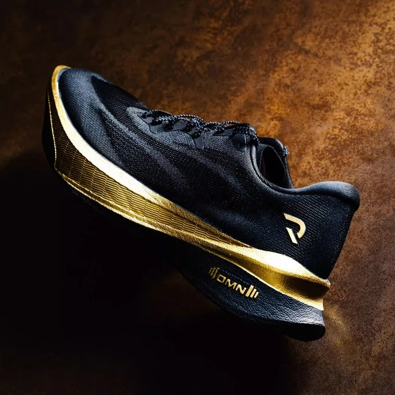 Professional Running Shoes Couples Luxury Brand Walking Jogging Shoes Mens Womens Super Light Carbon Plate Running Shoe