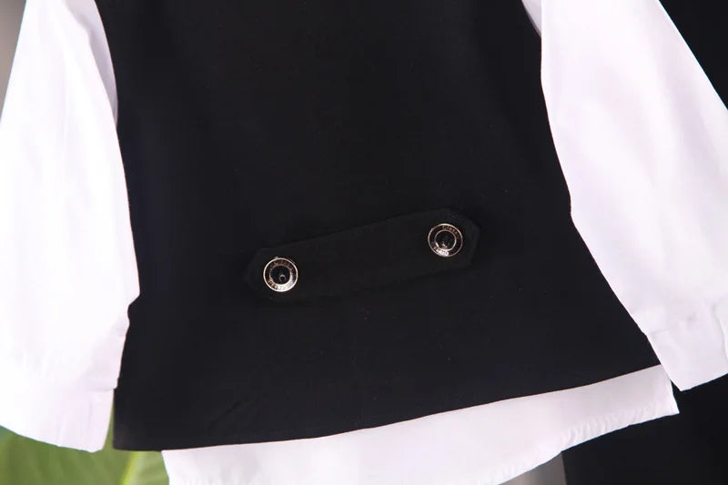 2024 new boy's solid color children's gentleman suit wear baby chain vest Tie Shirt three piece formal evening fashion dres