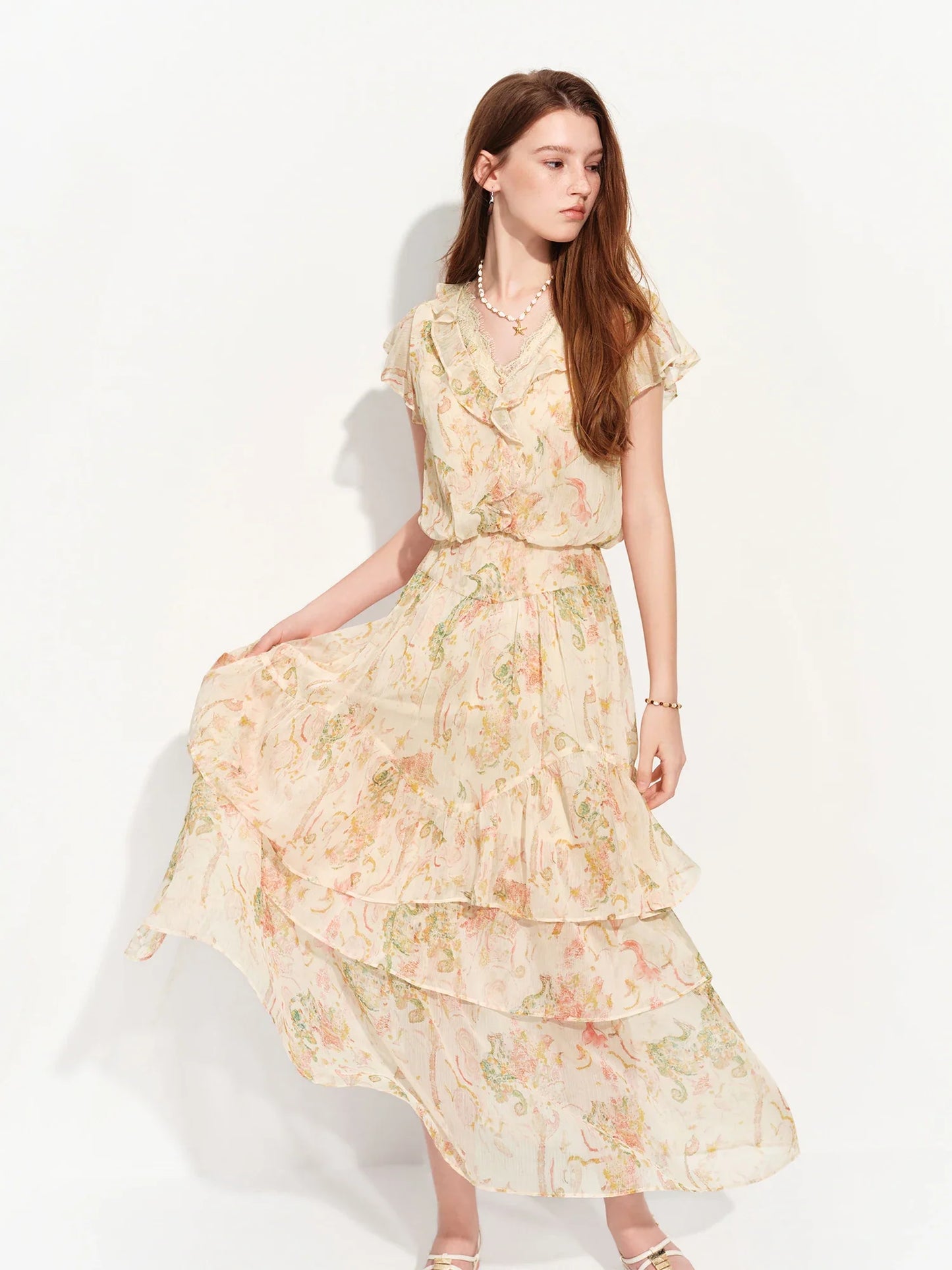2026 Summer Women‘s Tiered Ruffle Lace Trim Chiffon Long Short Dress Flowy Smocked Maxi for French Romantic Coquette Style