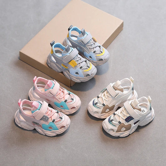 Kids Sports Sandals Fashion Classic 2025 Summer Boys Girls Beach Shoes Cut-outs Air Mesh Breathable Hollow Casual Fashion Sandal