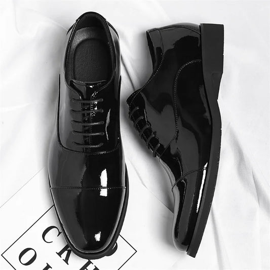 Korean Black White Leather Shoes for Men Big Size Business Casual Shoes Male Spring Autumn Lace Designer Fashion Shoe Man
