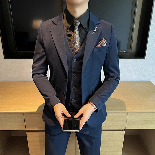 2026 High Quality (Suit + Vest + Trousers) Stylish and Handsome Casual Wedding Suit Business Suit Three-Piece Genuine