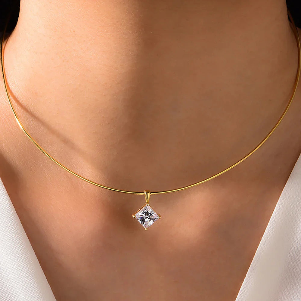 2/3Carat Round/Oval/Princess/Pear Cut Moissanite Pendant Necklace 925 Sterling Silver Solitaire Diamond Neck Chain for Women
